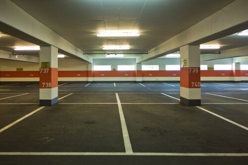 multi-storey-car-park-502960_1280-500x333-7085660